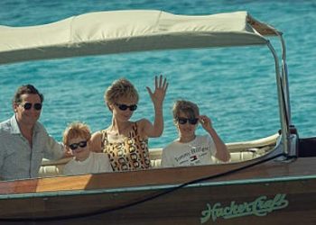 Netflix’s “The Crown” – Official First Look Debut