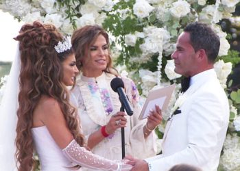 BravoCon Exclusive: First Look at “The Real Housewives of New Jersey” Teresa Giudice’s Lavish Wedding [VIDEO]