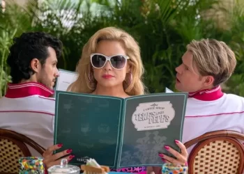 Apple’s Comedy Series “Acapulco” to Debut Fourth and Final Season on July 23