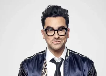 Netflix’s “Big Mistakes” from Showrunner and Star Dan Levy, Announces Title and Rounds Out Cast