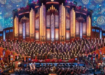 Tony-Winning Ruthie Ann Miles and Hollywood Veteran Dennis Haysbert Uplift Audiences in “Hope of the Season: Christmas with The Tabernacle Choir”