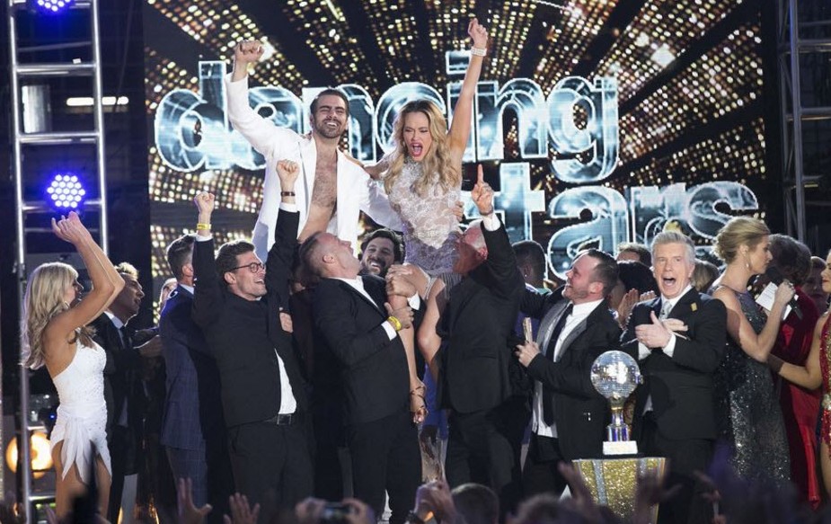 DANCING WITH THE STARS – “Episodes 2210A” – It’s the closest race ever with some of the best dancing celebrities have ever pulled off. Ginger Zee and Valentin Chmerkovskiy, Nyle DiMarco and Peta Murgatroyd, and Paige VanZant and Mark Ballas have one last night of competitive dancing, vying to win the judges’ and America’s votes to be crowned the “Dancing with the Stars” champion, culminating an incredible season, announced live TUESDAY, MAY 24 (9:00-11:00 p.m. EDT), on the ABC Television Network. (ABC/Adam Taylor) NYLE DIMARCO, PETA MURGATROYD, TOM BERGERON, ERIN ANDREWS