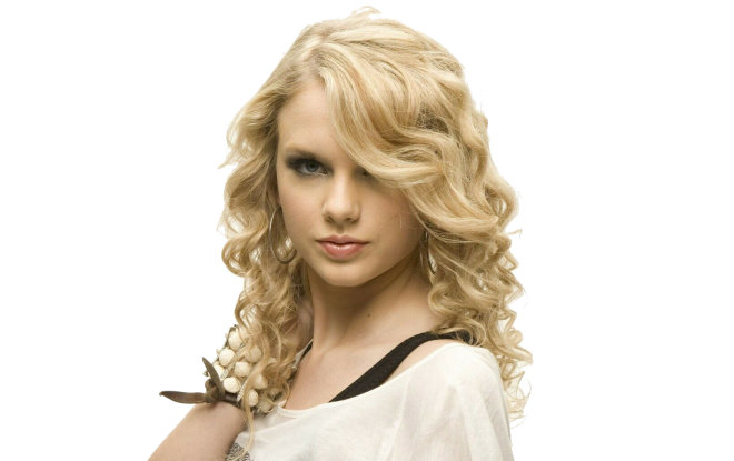 Taylor Swift Returns to the Country Music Stage with a World Premiere Performance from Her Folklore Album at the “55th Academy of Country Music Awards” Wednesday, September 16 on CBS