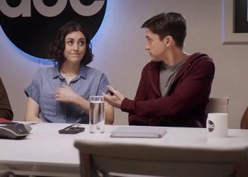 First Look at “Home Economics” – Premieres Wednesday, April 7 on ABC [VIDEO]