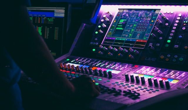 Apple TV+ Announces New Docuseries “Watch the Sound with Mark Ronson” from Grammy and Academy Award Winners Mark Ronson and Morgan Neville