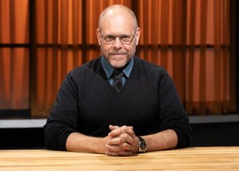 Alton Brown Returns to the Judges’ Table with the Craziest Baskets Yet on New Tournament “Chopped: Alton’s Maniacal Baskets”