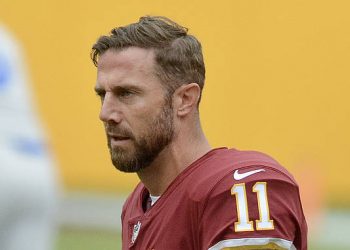 ESPN Signs Pro Bowl Quarterback Alex Smith