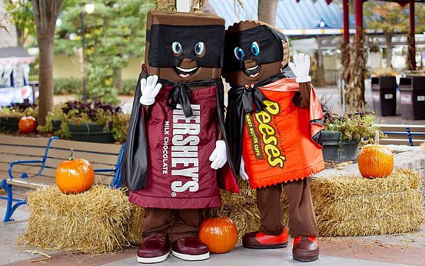 New Primetime Series “Chocolate Meltdown: Hershey’s After Dark” Hosted by Sunny Anderson – Premiering Monday, September 27th @ 10PM on Food Network