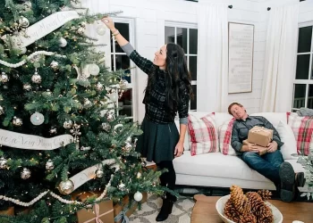 Two Magnolia Holiday Specials from Chip and Joanna Gaines to Premiere on discovery+, The Streaming Home for the Holidays