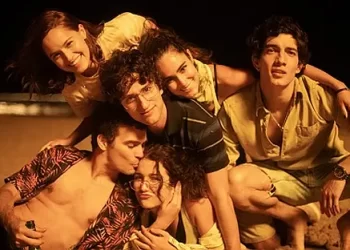 Apple TV+ Debuts First Look at Bilingual Thriller Series “Now and Then,” Launching Globally Friday, May 20, 2022