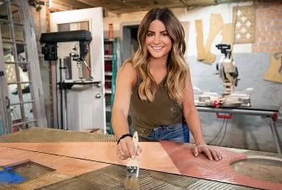 Home Reno and Design Expert Alison Victoria Bounces Back Better Than Ever in Nine New Episodes of HGTV’s “Windy City Rehab” Premiering Thursday, April 21, @ 9PM ET/PT