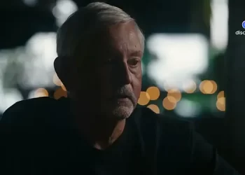 What Do An Irish Rebel, A Cop, A Boxer, and A Priest Have in Common? Find Out the $7 Million Answer in the discovery+ Premiere of “Holy Heist” [VIDEO]