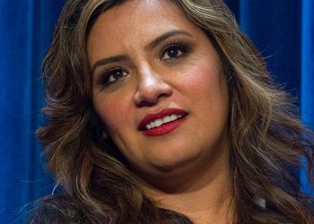 Cristela Alonzo Is Back for Her Second Netflix Comedy Special with “Middle Classy,” Premiering Globally on Netflix on June 28