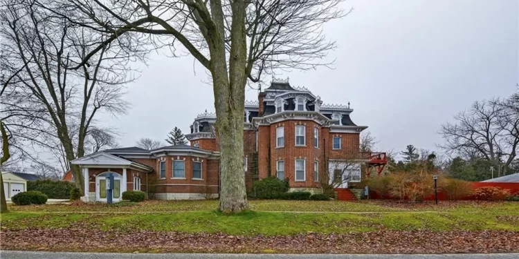 discovery+ Orders Eerie New Series “We Bought A Funeral Home”