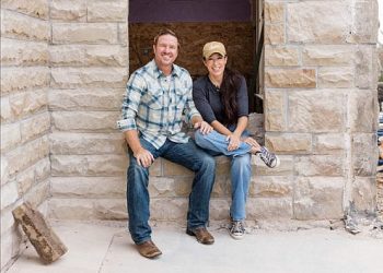 Chip and Joanna Gaines Will Bring “Fixer Upper: The Castle,” to HBO Max in September