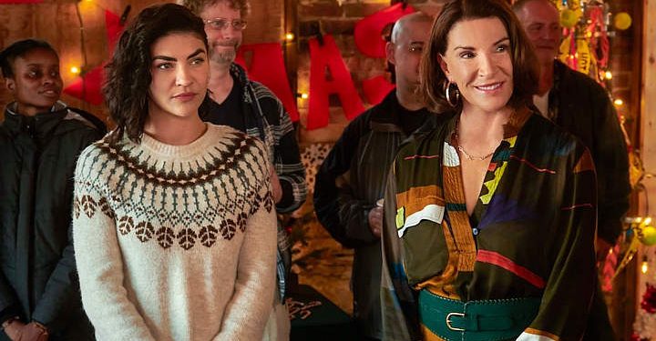 Food Network and HGTV Gift Four New Spectacular Holiday Features Starring Network Fan-Favorites Ben & Erin Napier, Bobby Flay, Hilary Farr, and Duff Goldman on Friday, November 11, on discovery+