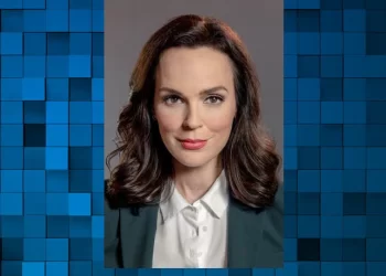 Look for More Hallmark Movies with Erin Cahill