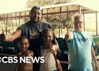 CBS News Explores How One Simple Act of Humanity Can Change the World, in the Primetime Special “The Gift: Kindness Goes Viral with Steve Hartman” [VIDEO]