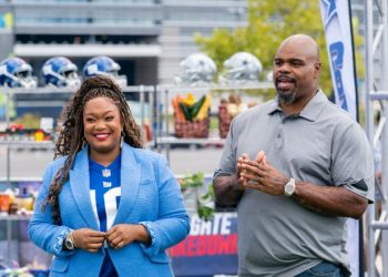 Long-Standing Food Feuds are Settled Once and for All in “Superchef Grudge Match” Hosted by Darnell Ferguson