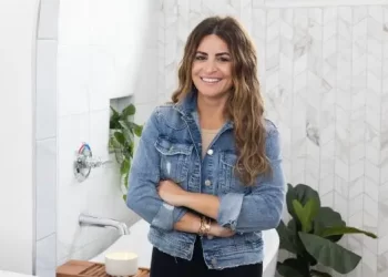 HGTV to Showcase Alison Victoria’s Most Personal Renovation Ever in New Series “Windy City Rehab: Alison’s Dream Home” (wt)