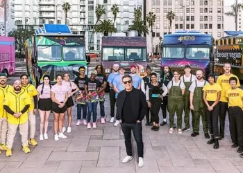 Food Truck Pros Take on Talented Rookies in “The Great Food Truck Race: David vs. Goliath” Hosted by Tyler Florence