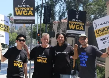 SAG-AFTRA Agrees To Contract Extension With Studios As Negotiations Continue