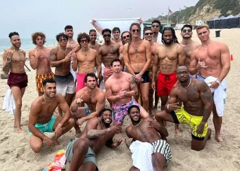 The CW Network Unveils the Hot New Cast of “FBoy Island”