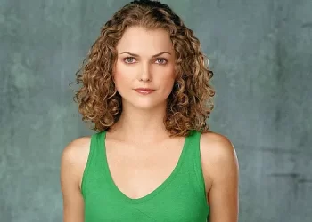 Celebrate the 25th Anniversary of Fan Favorite Series “Felicity” with New “Best Of” Collections