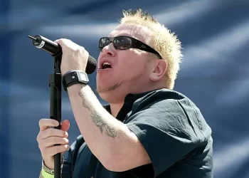 Smash Mouth Lead Singer Steve Harwell Dead at age 56