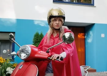 Apple TV+ Lands First German Series with New Dark Comedy “Where’s Wanda?,” Starring Heike Makatsch, Axel Stein and Lea Drinda