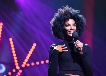 Prime Video Announces Stand-Up Comedy Special “Zainab Johnson: Hijabs Off”