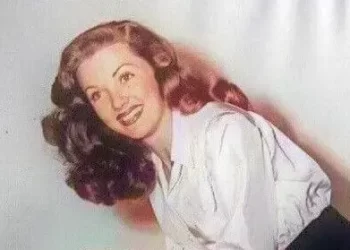Phyllis Coates, the First Lois Lane on Television, Dies at 96