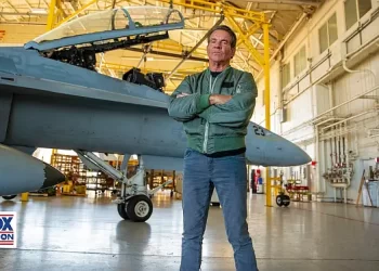 FOX Nation to Debut “Top Combat Pilot” Series with Actor Dennis Quaid in November