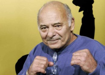 Burt Young, Oscar-nominated actor who played Paulie in ‘Rocky’ films, dies at 83