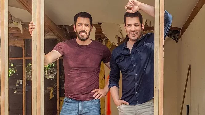Ring in the New Year with HGTV’s Smash Hit “Celebrity IOU” Premiering Monday, January 1, @ 8 and 9PM ET/PT on HGTV