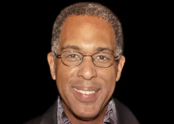 Food Network and TV host Bobby Rivers Dead at 70