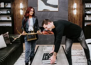 Season Two of South Dakota-based HGTV Series “Down Home Fab” Starring Chelsea and Cole DeBoer Premieres on HGTV on Thursday, March 21