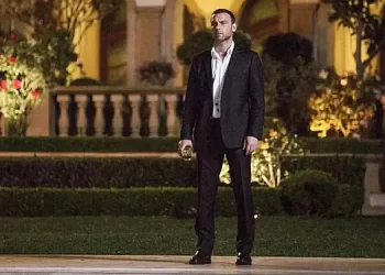 Guy Ritchie Returns to His Gangster Roots as Director and Executive Producer of “The Donovans,” A New Series for Paramount+