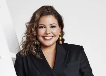 Netflix Orders Medical Drama Series “Pulse” from Zoe Robyn and Carlton Cuse