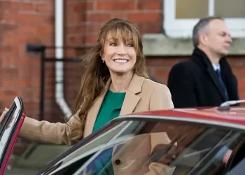 Acorn TV Fan-Favorite “Harry Wild” Returns Monday, May 13