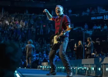 “Road Diary: Bruce Springsteen and The E Street Band” Documentary Film to Launch on Hulu and Disney+ This October