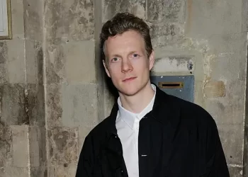 “Dexter: Original Sin” Sets Cast with Golden Globe Winner Christian Slater, Patrick Gibson, and Molly Brown for Paramount+ with Showtime