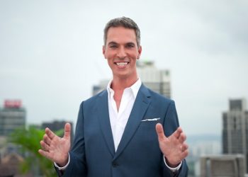 Netflix Announces “The Mole” Season 2 – New Host & Release Date