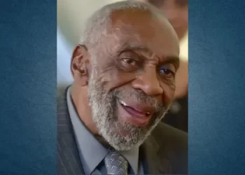 Actor Bill Cobbs of “The Bodyguard” and “Night at the Museum” dies at 90