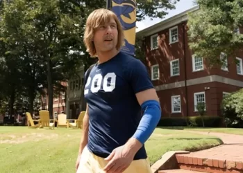 First Look: Glen Powell as Chad Powers in Hulu’s “Chad Powers”