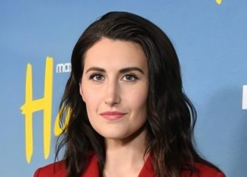 Emmy-Winning “Hacks” Co-Creator Jen Statsky Signs Overall Deal with Warner Bros. Television Group