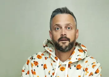 CBS Announces the First Primetime Special Featuring Comedian Nate Bargatze