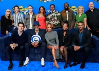 CBS Invites Fans to Join Its Nationwide “Comfy Blue Sofa” Tour to Celebrate CBS Premiere Week and the Upcoming Fall Season