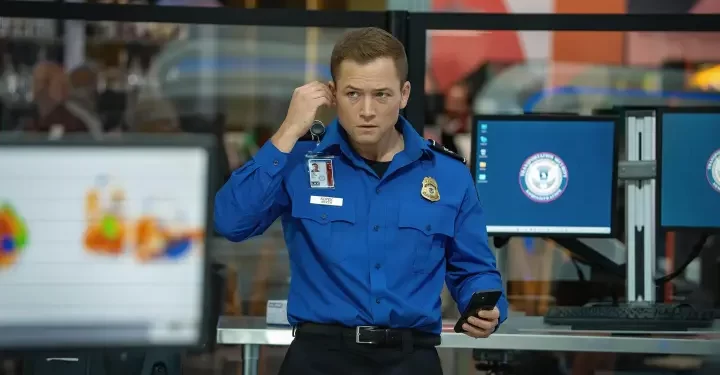 Official Netflix Trailer for the Action-Thriller, “Carry-On” [VIDEO]