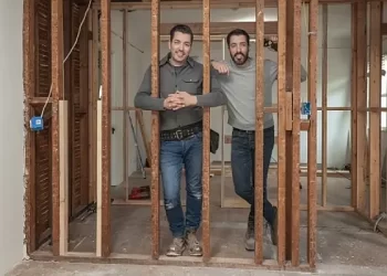 Renovation Superstars Drew and Jonathan Scott Help Frustrated Families Love Their Home Again in New HGTV Series “Don’t Hate Your House with the Property Brothers”